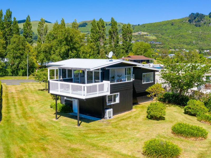 10 Kinloch Road, Kinloch, Taupo, 3 phòng ngủ, 1 phòng tắm