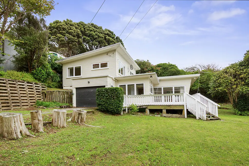 13 Bell Street, Tawa, Wellington
