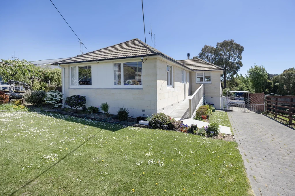 14 Hayle Street, Holmes Hill, Waitaki, Otago