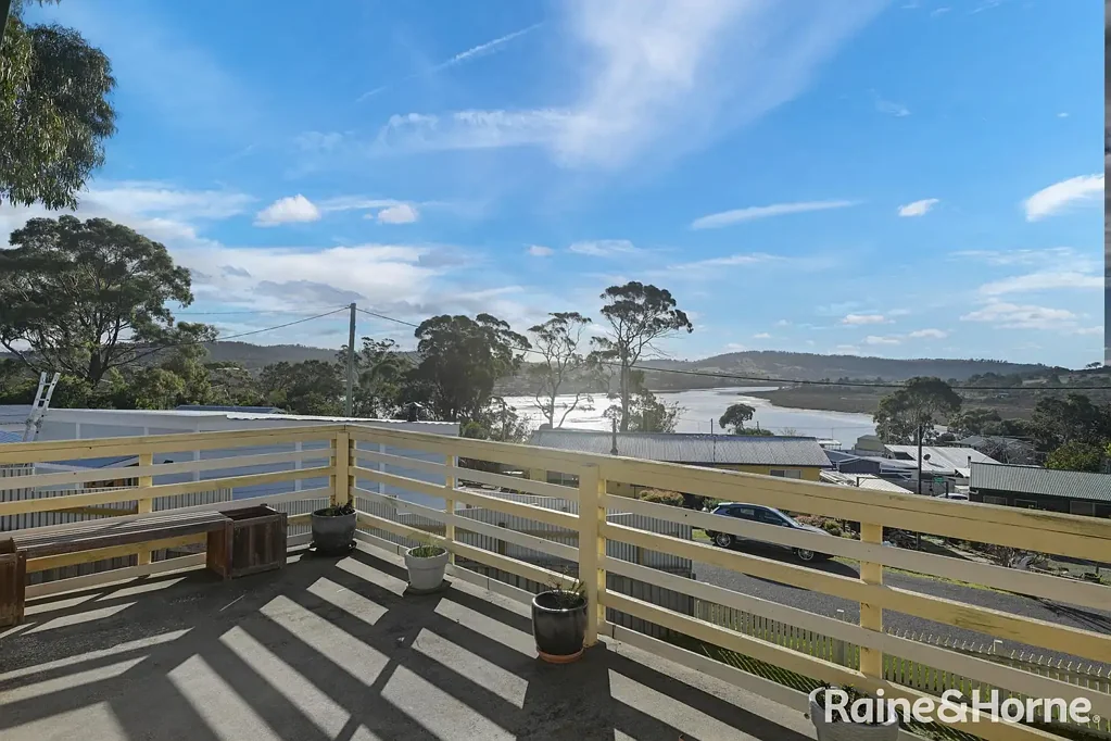 Primrose Sands 3ਬੈੱਡਰੂਮ FUN, COASTAL VIBE AT PRIMROSE SANDS WITH VIEWS