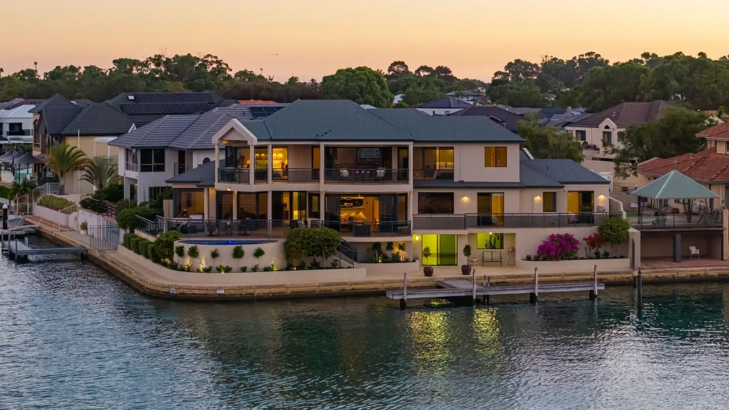 35 Santavea Mews, Halls Head, WA 6210