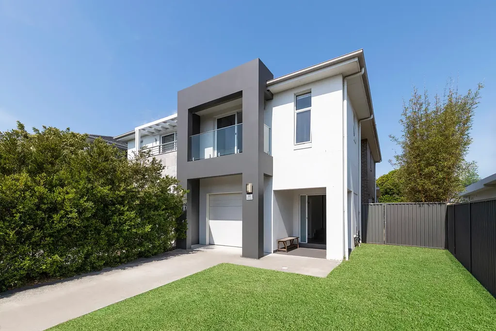 20 Mitchell Street, Chifley, NSW 2036