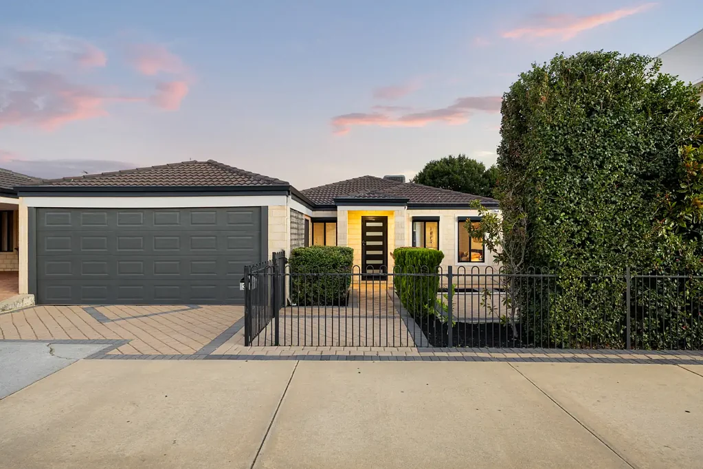 Currambine 3ห้องนอน Effortless Living in a Location You’ll Love