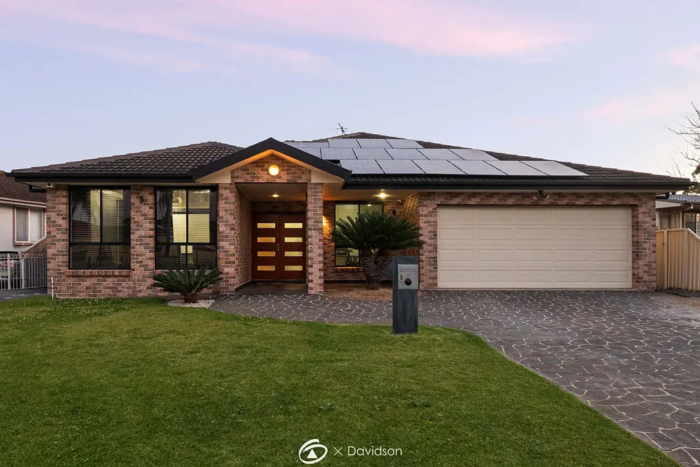 Holsworthy 4Kwarto 626sqm | Custom Designed | Entirely Single Level