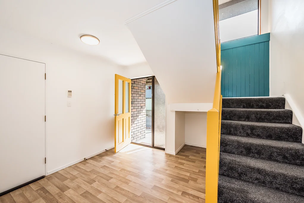 Paraparaumu 5 Bedroom Big, Bright & Built for Family Life!