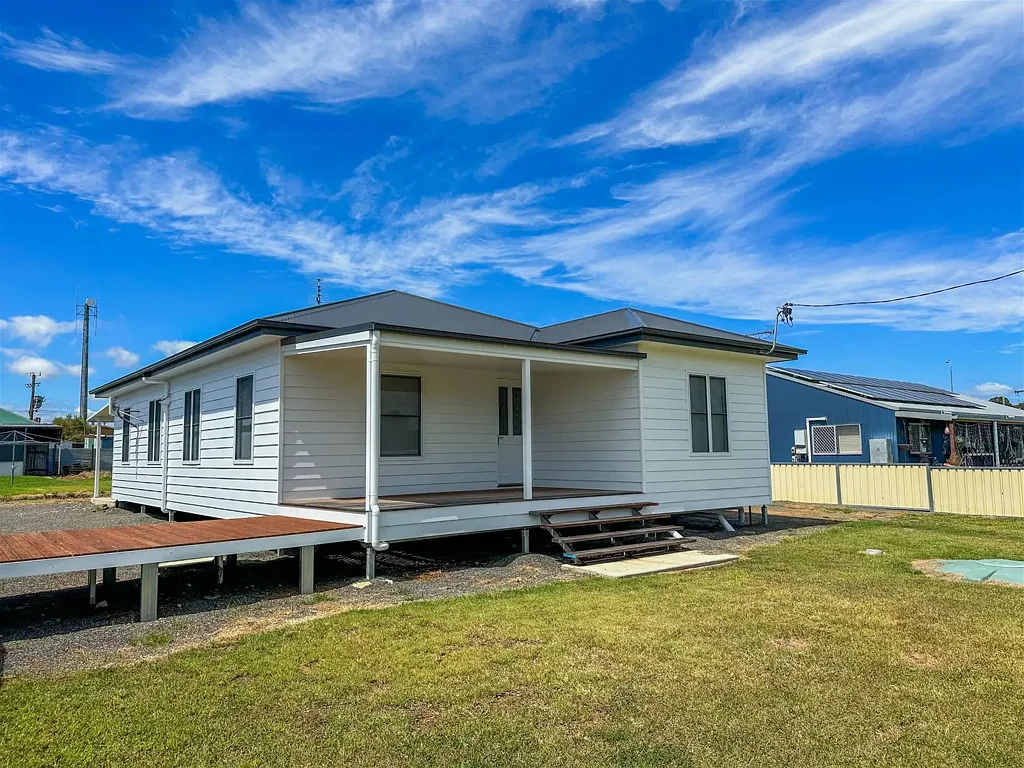 55 Barawell Street, Wallangarra, QLD 4383