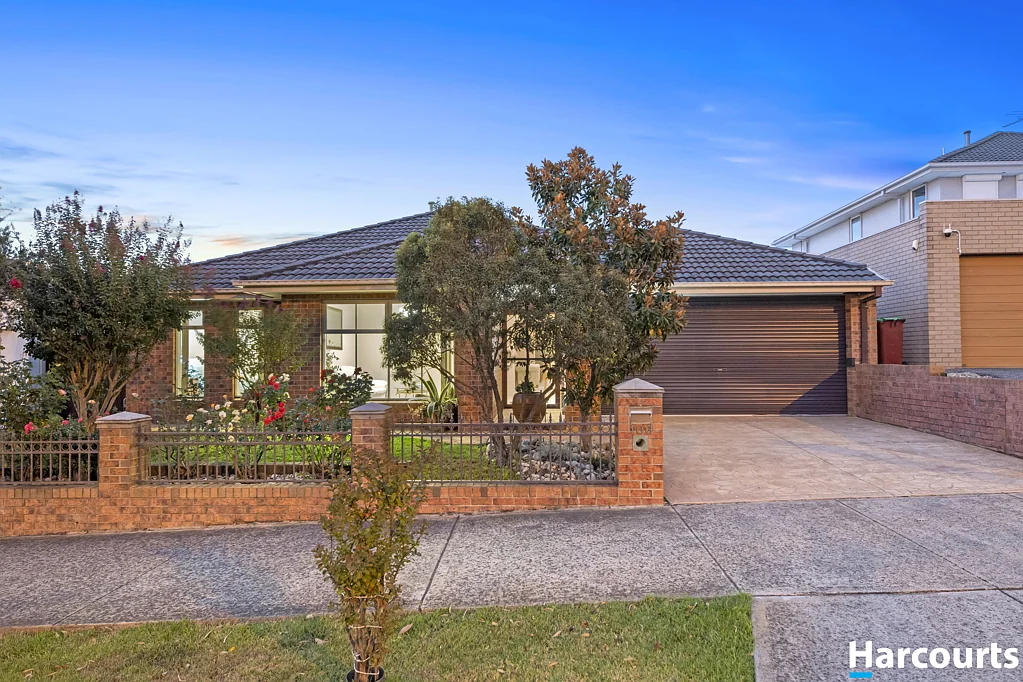 106 Grices Road, Berwick, VIC 3806