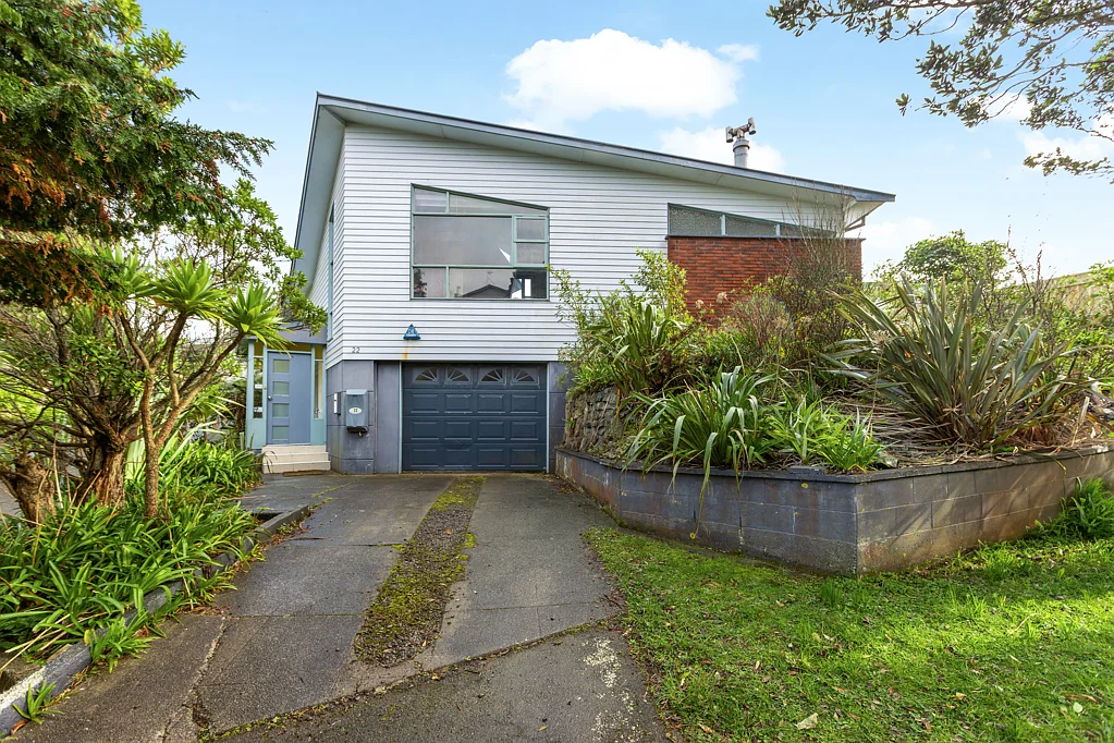 Kingston 5कमरा Opportunity knocks - Two Dwellings, One Title!