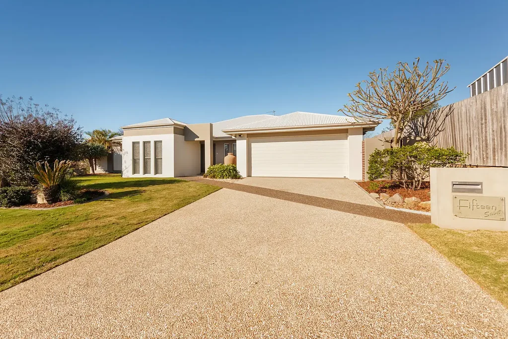 15 Saba Ct, Middle Ridge, QLD 4350