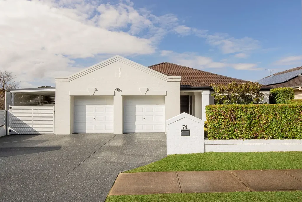 74 The Park Chase, Valentine, NSW 2280