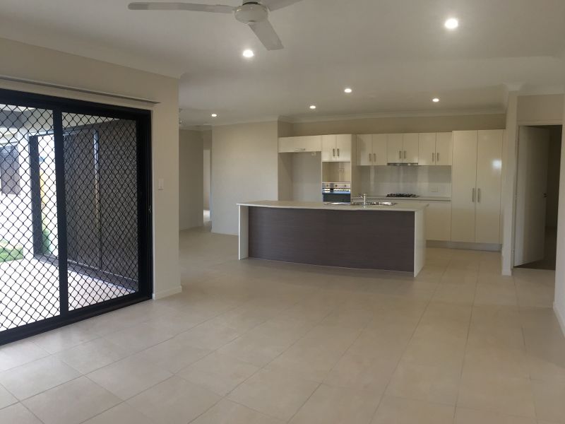 40 HODKINSON ST, REDLYNCH QLD 4870, 0 chambres, 0 salles de bain, House