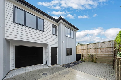 Manurewa 3房  Secure Rental Investment Returning $193,180 p.a.