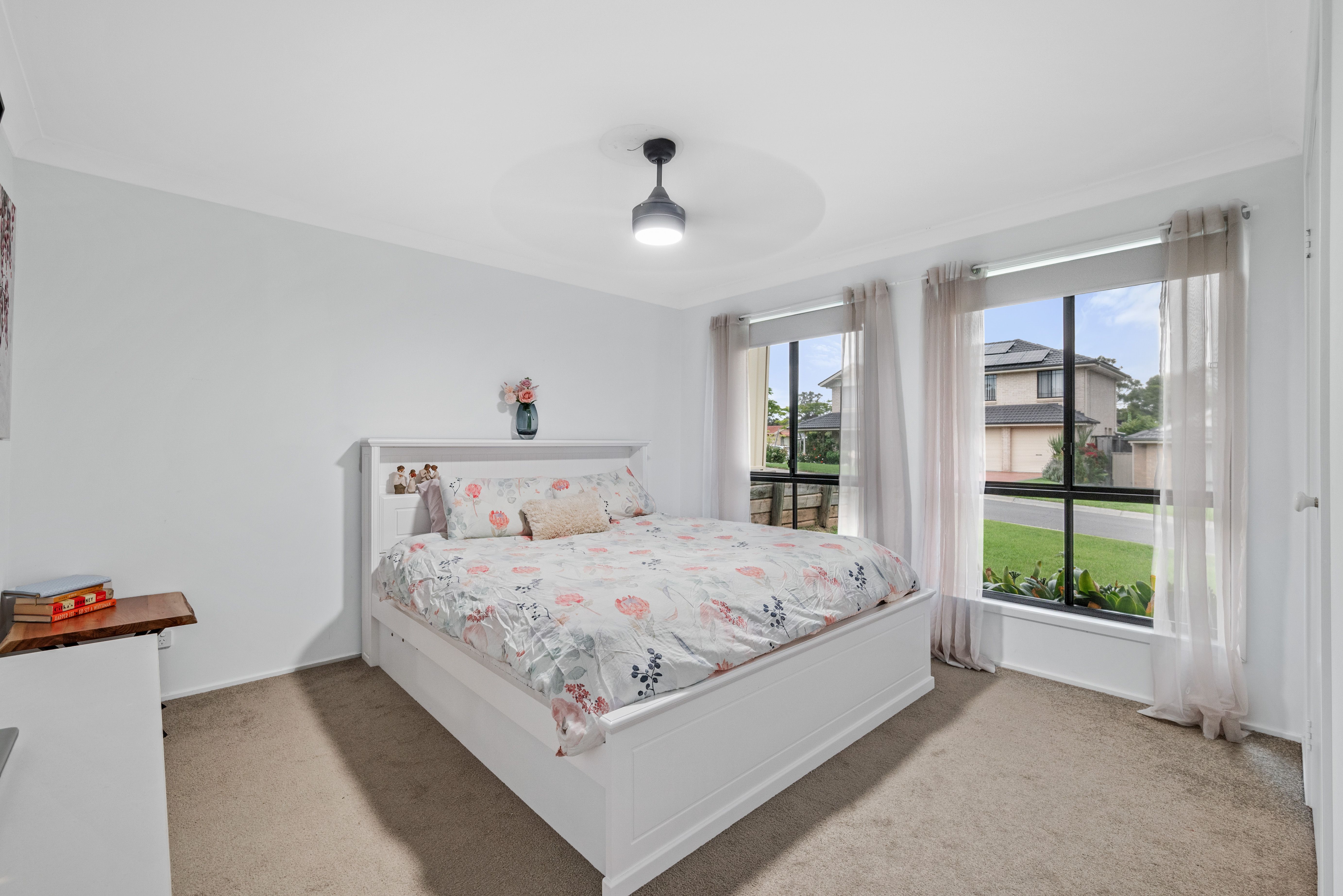 9 COMBINGS PL, CURRANS HILL NSW 2567, 0 chambres, 0 salles de bain, House