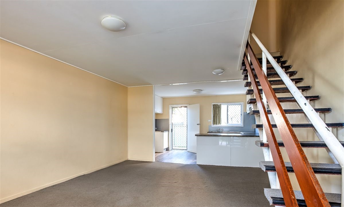 UNIT 2 802 PACIFIC PDE, CURRUMBIN QLD 4223, 0 rūma, 0 rūma horoi, Unit