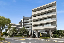 212/222 Bay Road, Sandringham