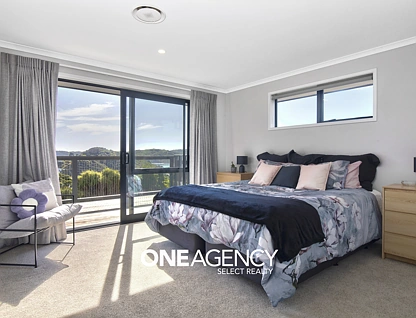 27 Topsail Way, Whitby, 4房, 2浴, 独立屋