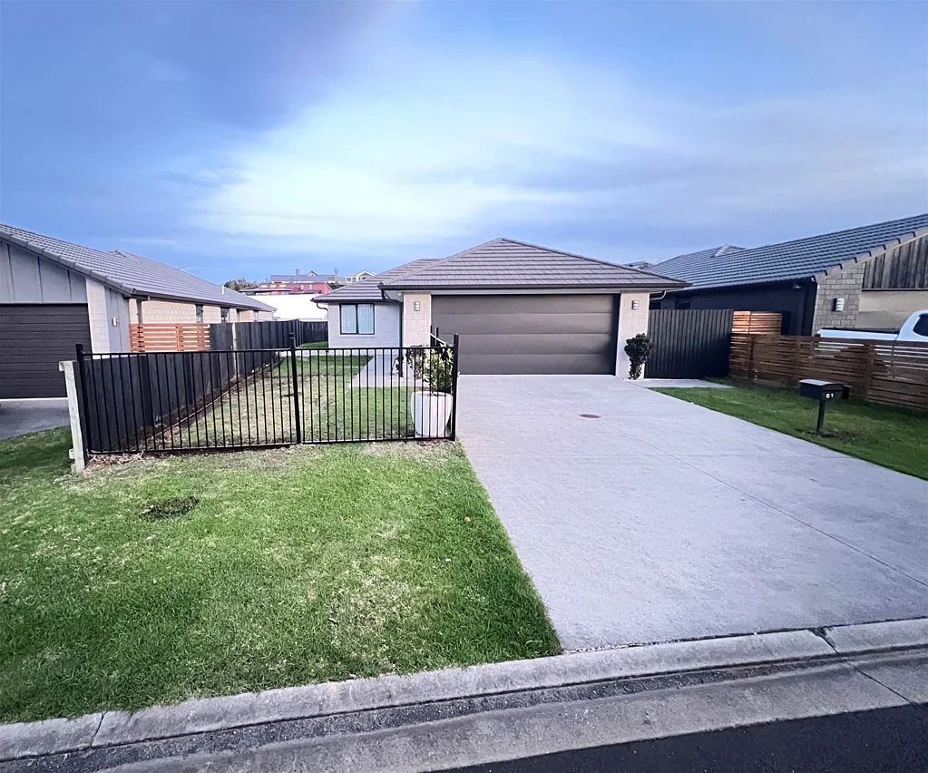 Omokoroa 3Kwarto Stunning & Spacious Family Home