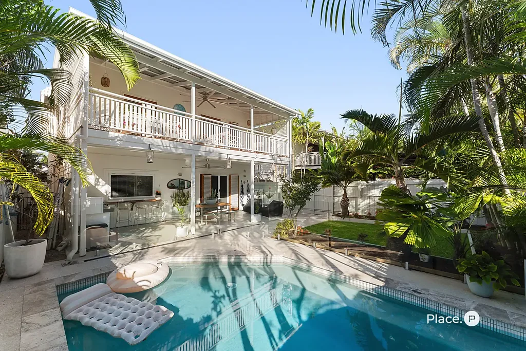 Hawthorne 5Moenga Family Living, Elevated - Pool, Lifestyle & Effortless Character