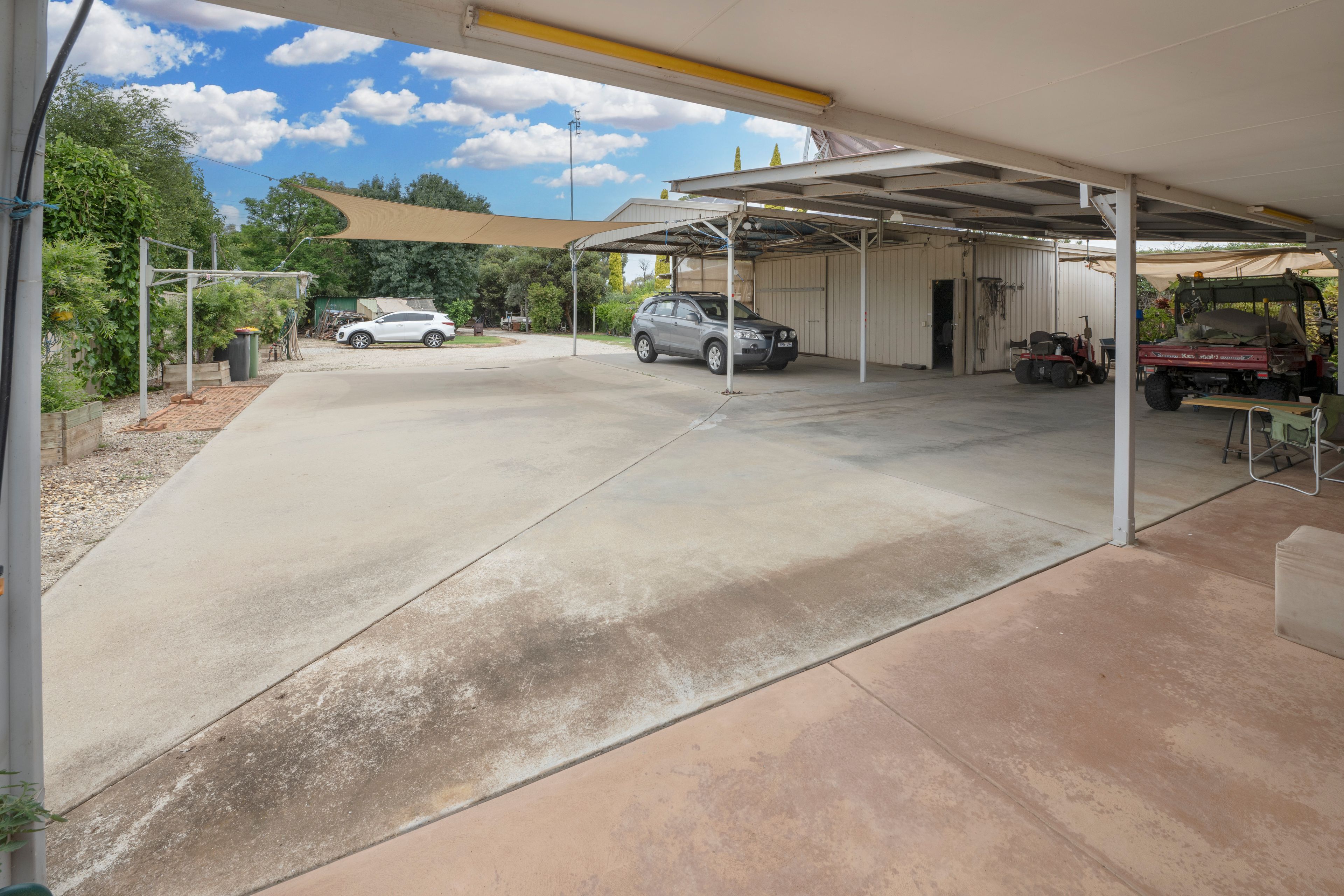 321 MURRAY VALLEY HWY, LAKE BOGA VIC 3584, 0 chambres, 0 salles de bain, House