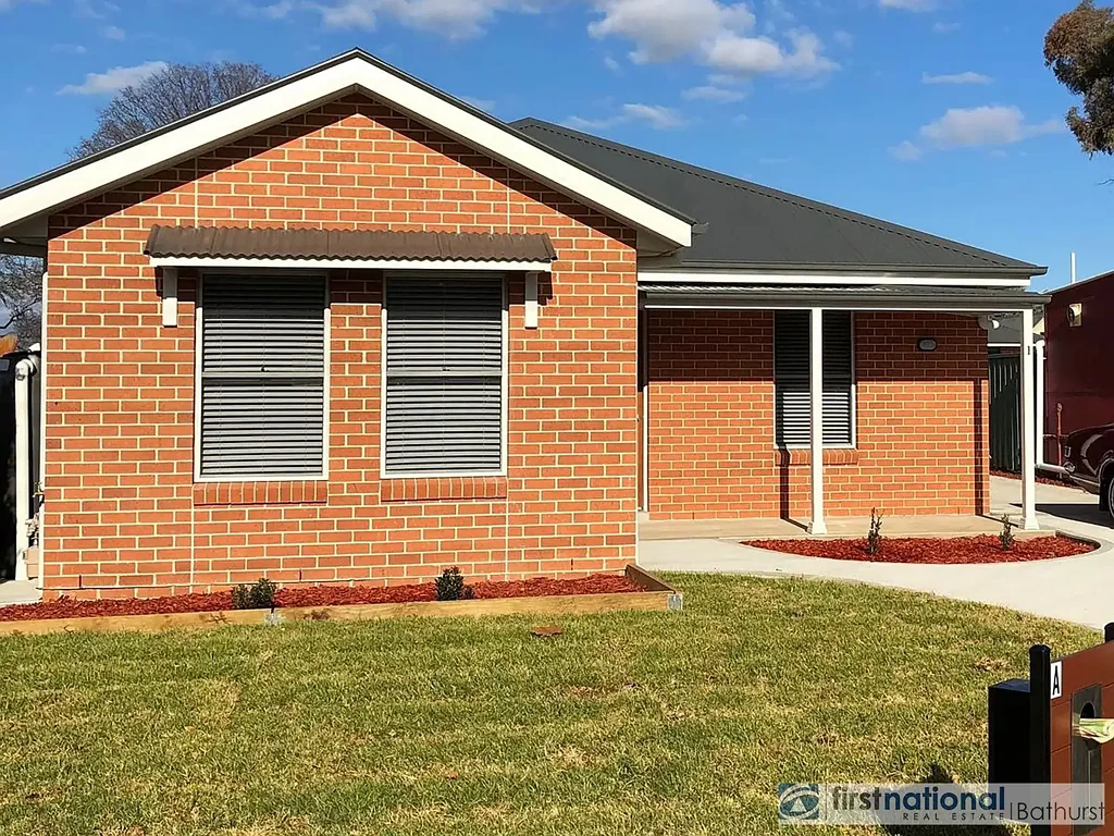 214A Havannah Street, South Bathurst, NSW 2795