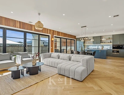 7 Kilteely Street, Gisborne, VIC 3437, 4 ਕਮਰੇ, 3 ਬਾਥਰੂਮ, House