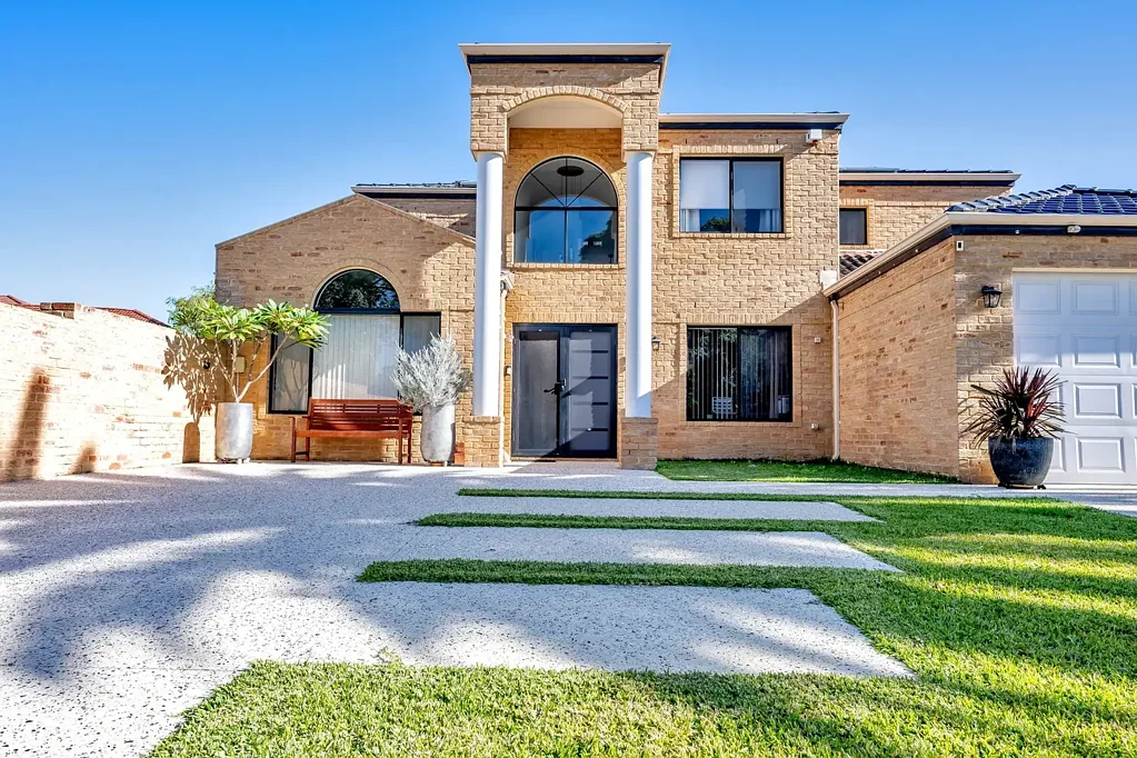 4A Bricknell Road, Attadale, WA 6156