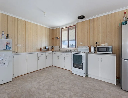 2 Henderson Court, Mount Dutton Bay, SA 5607, 3 Schlafzimmer, 1 Badezimmer, House