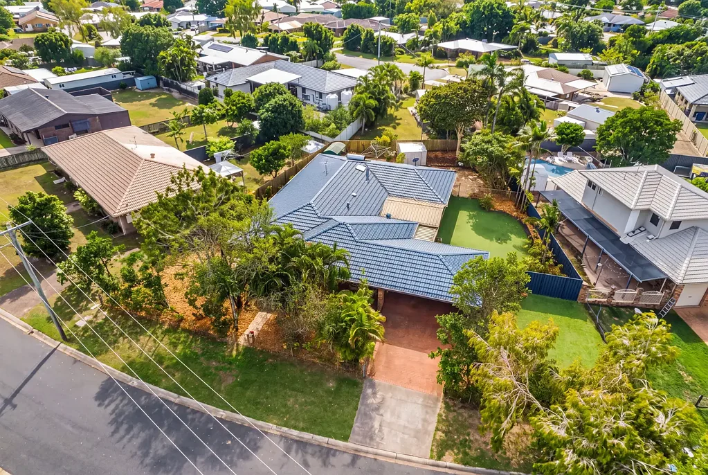 Burpengary 4બેડરૂમ Spacious Family Living with Multiple Entertaining Areas