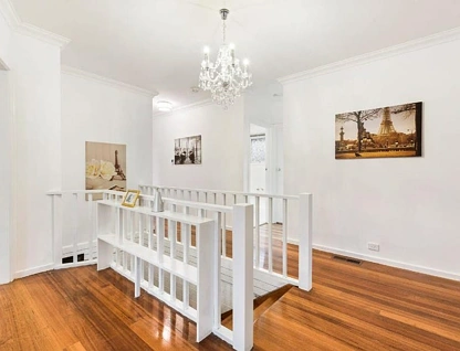 17 Chatsworth Quadrant, Templestowe Lower, Inner East Melbourne, 4 Bedrooms, 2 Bathrooms, House
