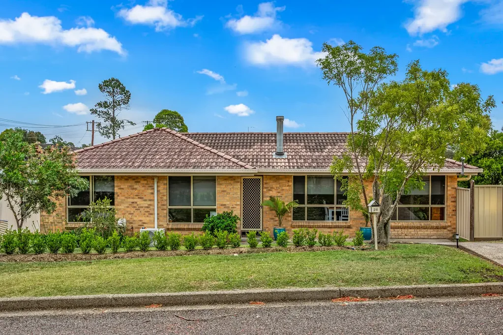 Gloucester 3房  Neat & Tidy Brick & Tile Home - Easy Country Living