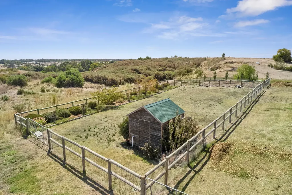 1 Albert Street, Clunes, VIC 3370