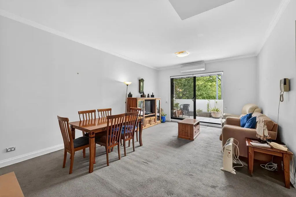207/2-4 Parc Guell Drive, Campbelltown, NSW 2560