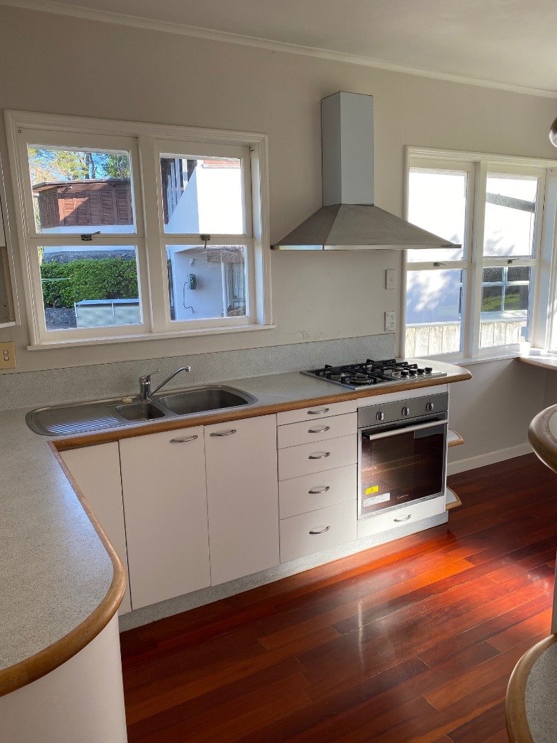 7 Lilac Grove, Hillsborough, Auckland, 4 rūma, 3 rūma horoi