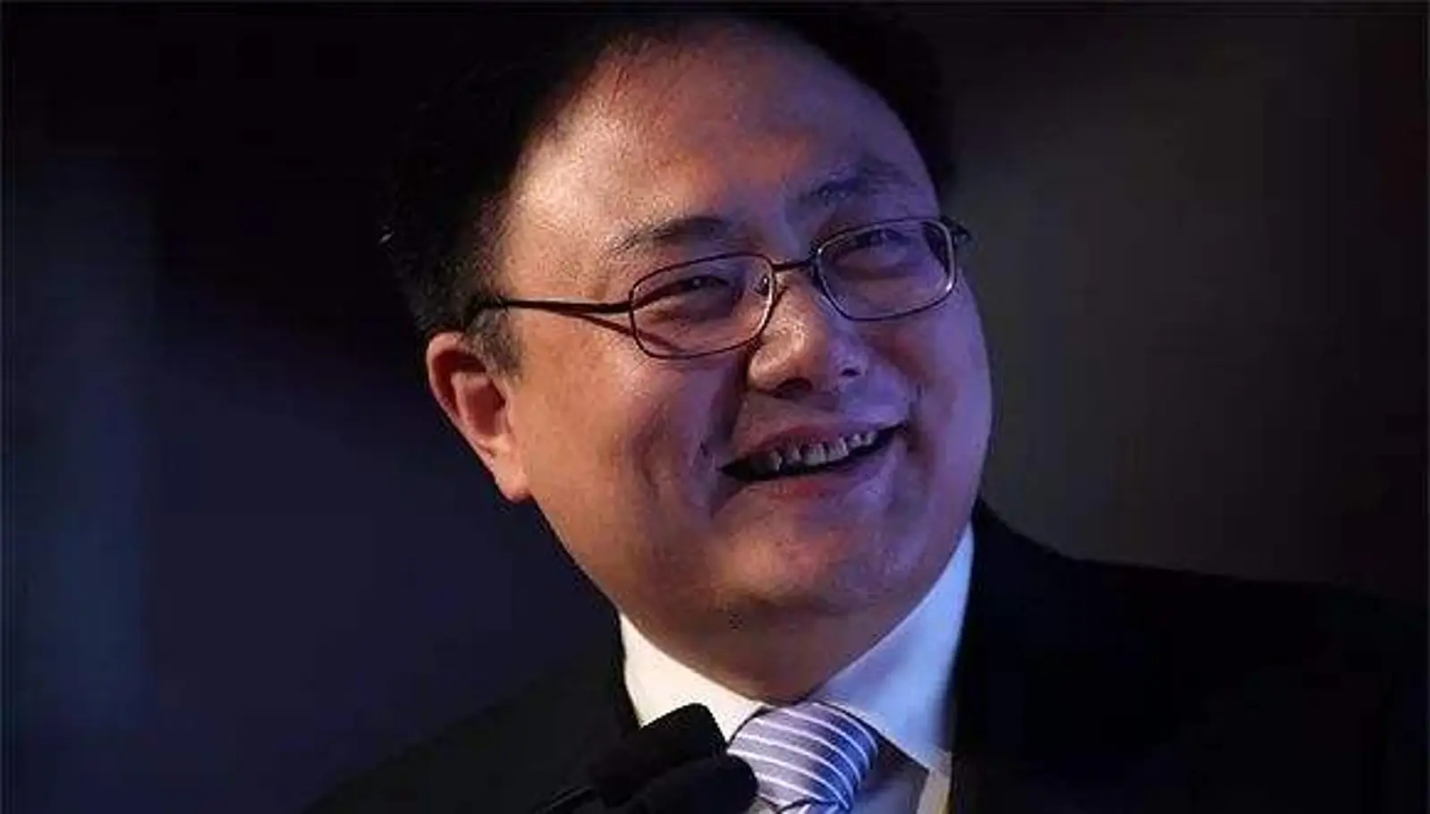 罗辑思维要当“知识付费第一股”,谁将与罗振宇共享资本盛宴?