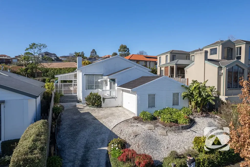 45 Lawrence Drive, Berwick, VIC 3806