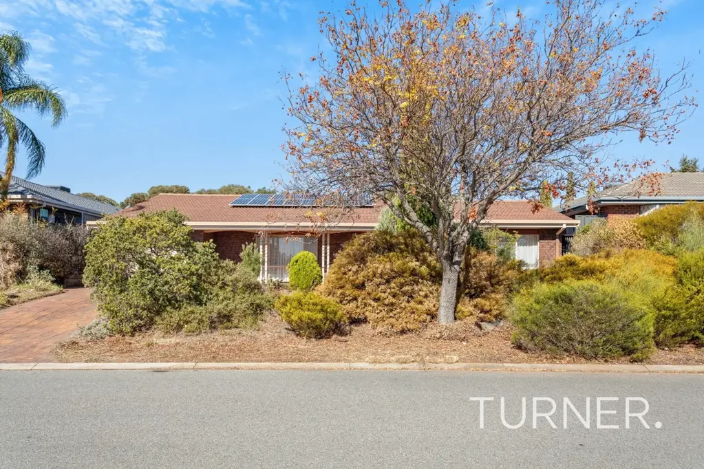 6 Austerlitz Court, Greenwith, SA 5125