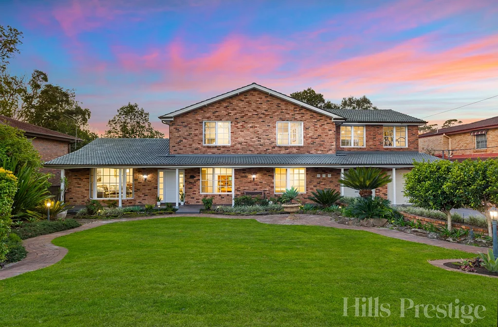 Castle Hill 6房 位于 East Excelsior 的全面翻新家庭娱乐住宅 Fully Renovated Family Entertainer in East Excelsior