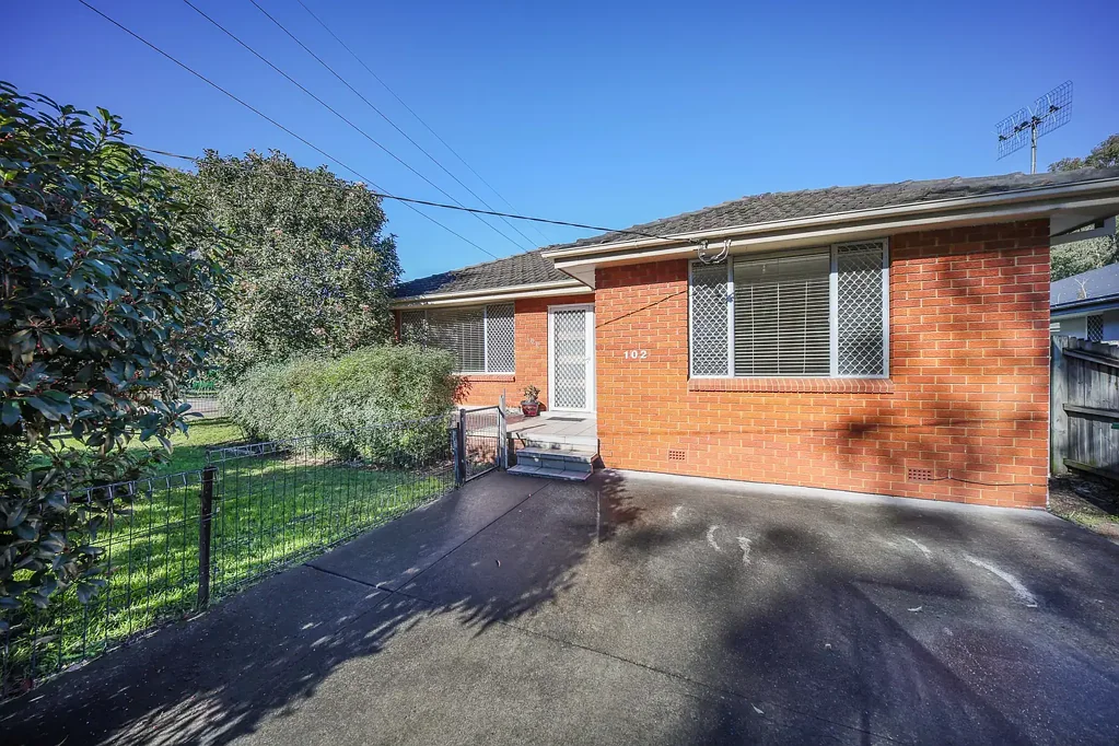 Three Bedroom Home in Convenient Location (water included in rent)