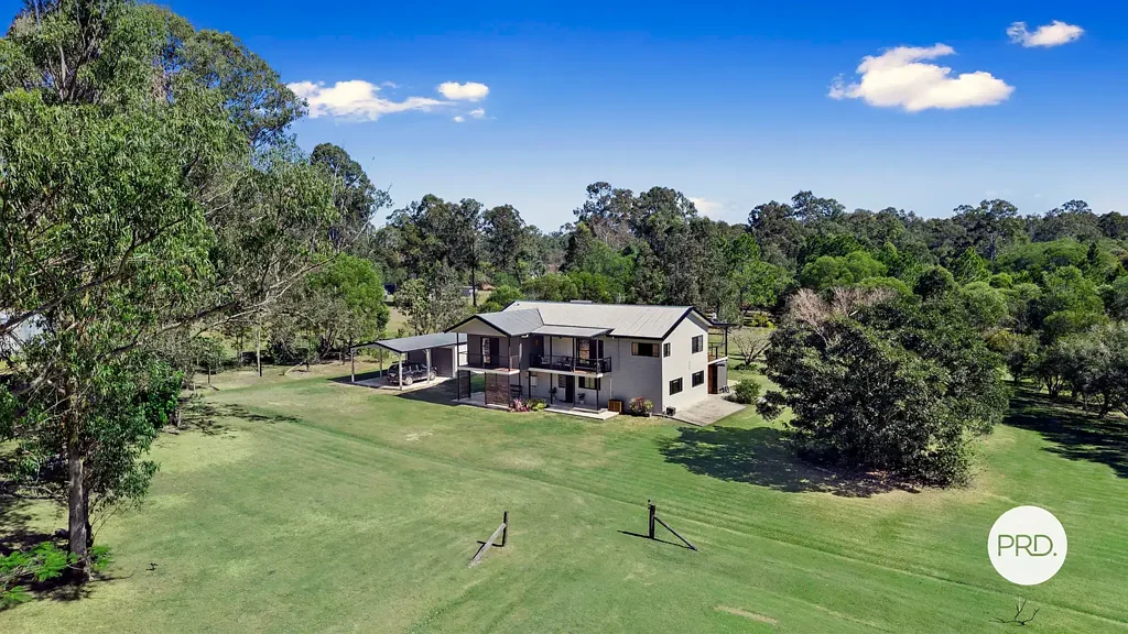 Tinana 3房  Private Family Retreat with Space, Style & a Serene Outlook
