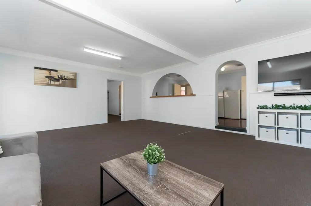 35A Clovelly Crescent, Lynwood, WA 6147