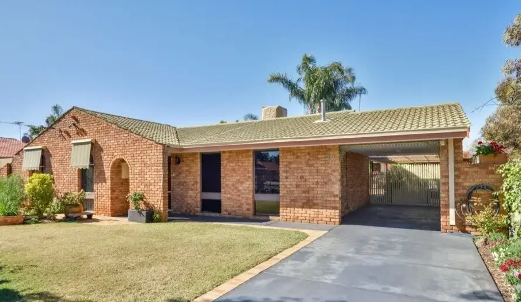 33 Salisbury Road, South Kalgoorlie, WA 6430