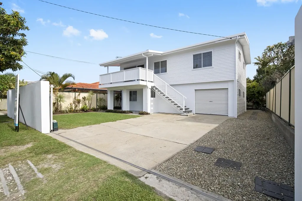 Beautifully Renovated Dual-Living Home in Paradise Point - 6-Month Lease Only