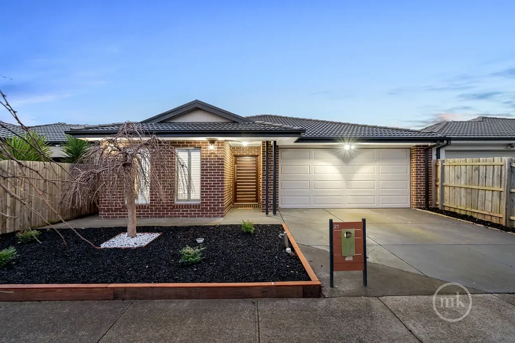 South Morang 4બેડરૂમ Impressive Family Entertainer with a Complete Lifestyle Package