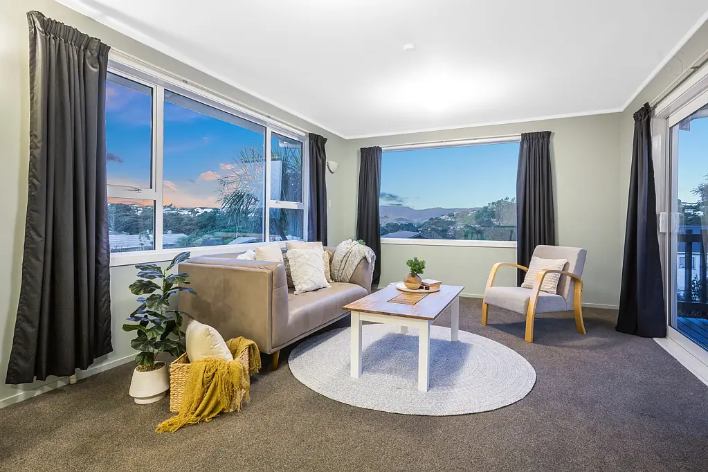 8 Thimble Lane, Whitby, Porirua, Wellington