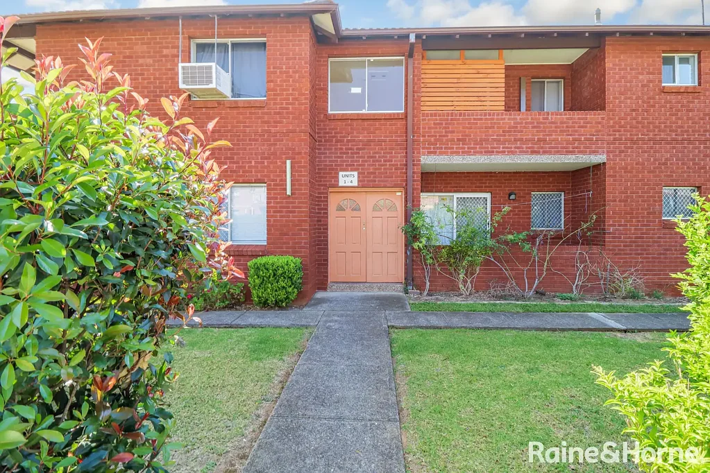Renovated Two Bedroom Unit