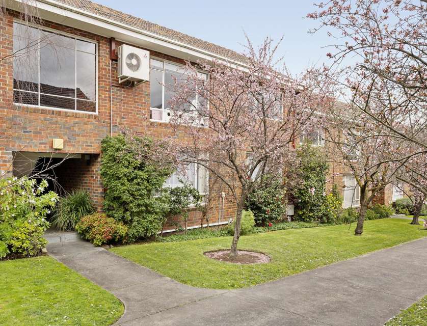 5/2A Brenbeal Street, Balwyn, VIC 3103, 2 Bedrooms, 1 Bathrooms, Apartment