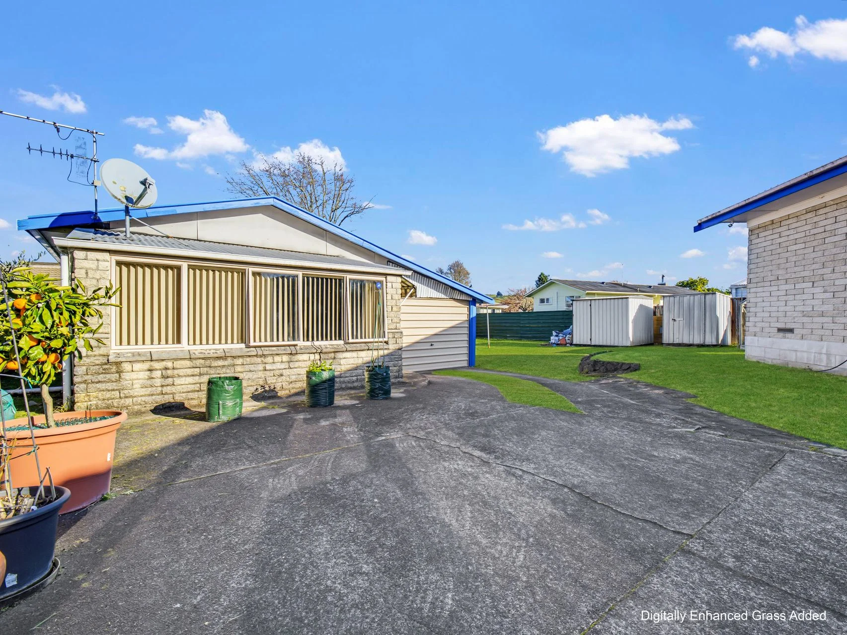 Pukehangi 4Phòng ngủ Dual Dwelling Delight! Priced To Sell!