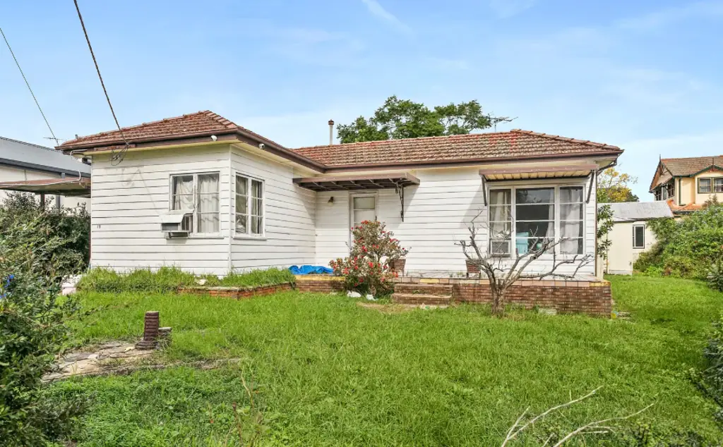 Peakhurst 3 Slaapkamer Offers invited