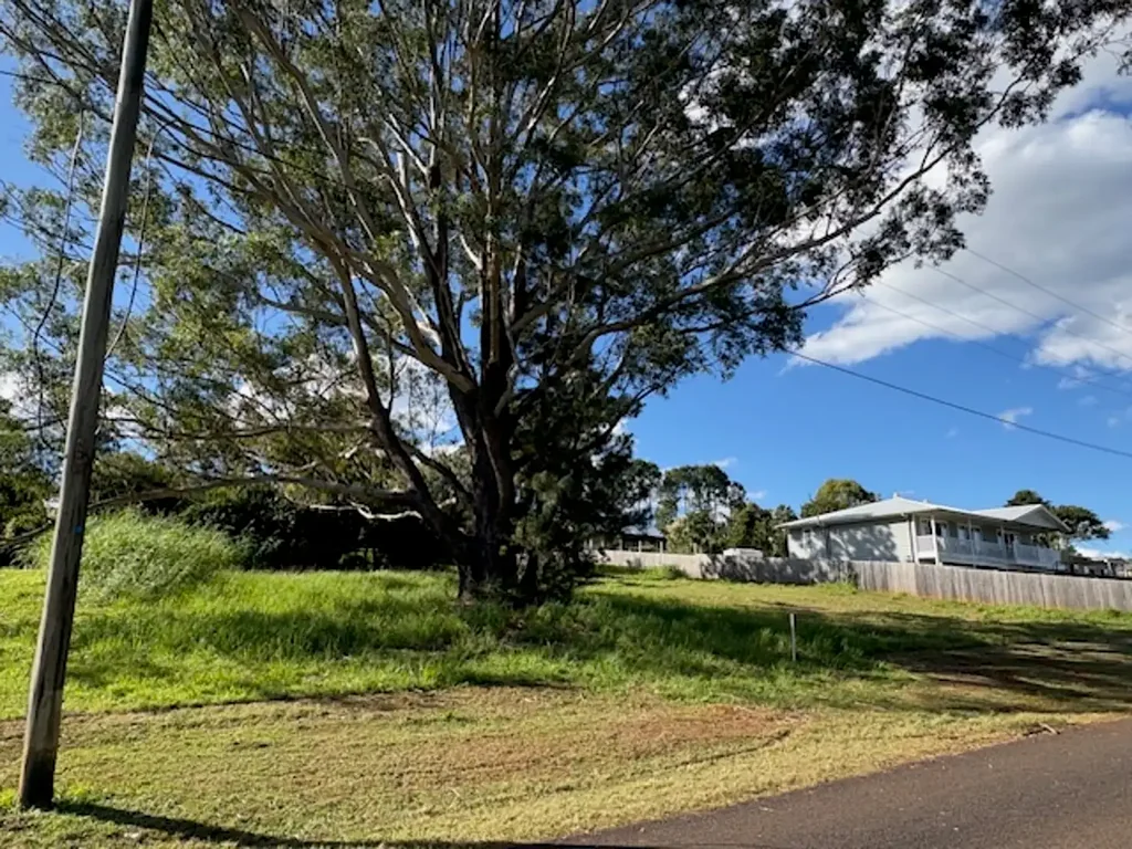 Russell Island Elevated Town Block – 1.2km to All Amenities