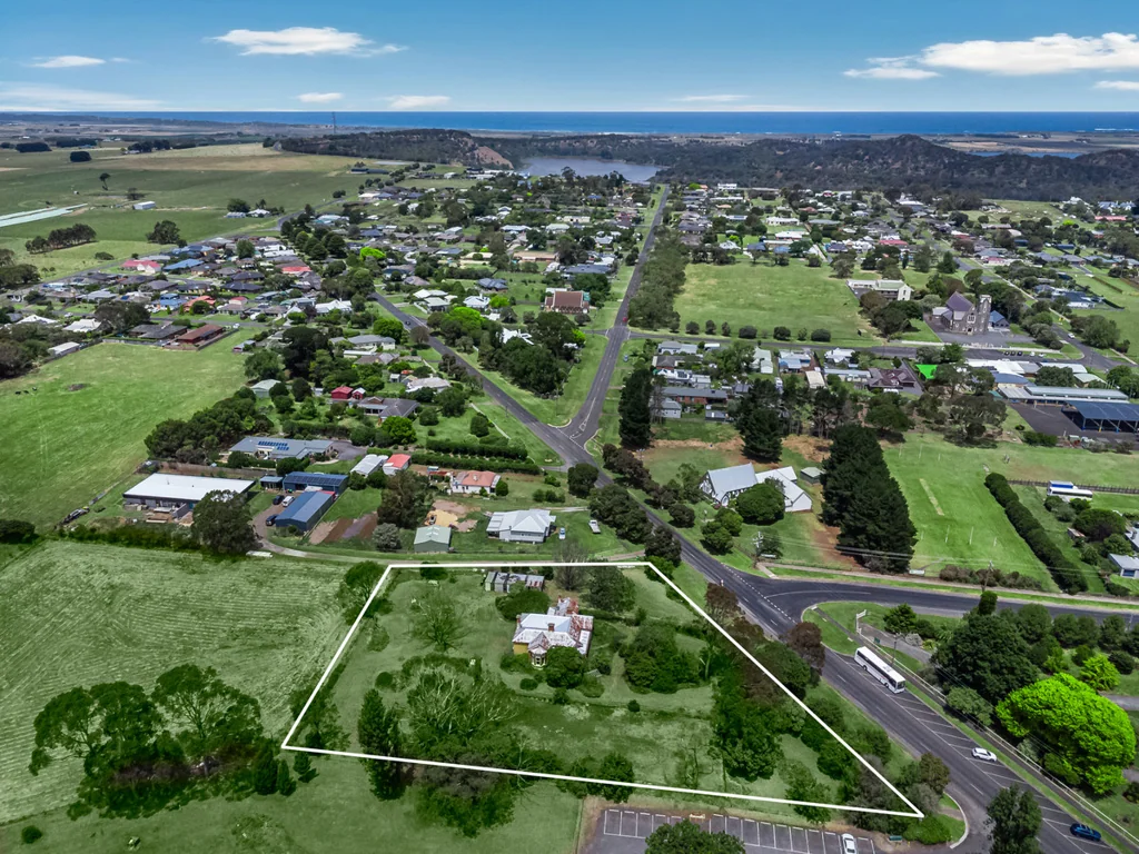 54 High Street, Koroit, VIC 3282